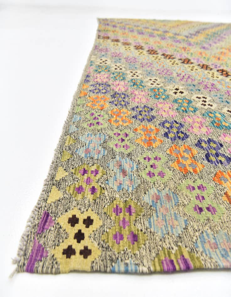 Detail image of  10' 9 x 12' 10  Hand Woven Kilim Modern Wool Rug