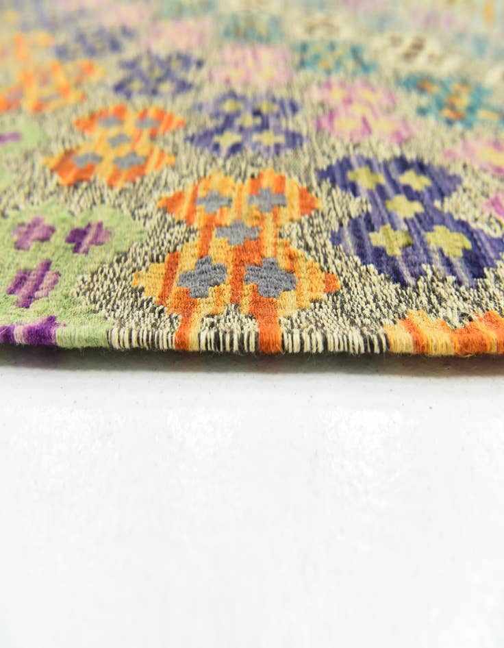 Detail image of  10' 9 x 12' 10  Hand Woven Kilim Modern Wool Rug