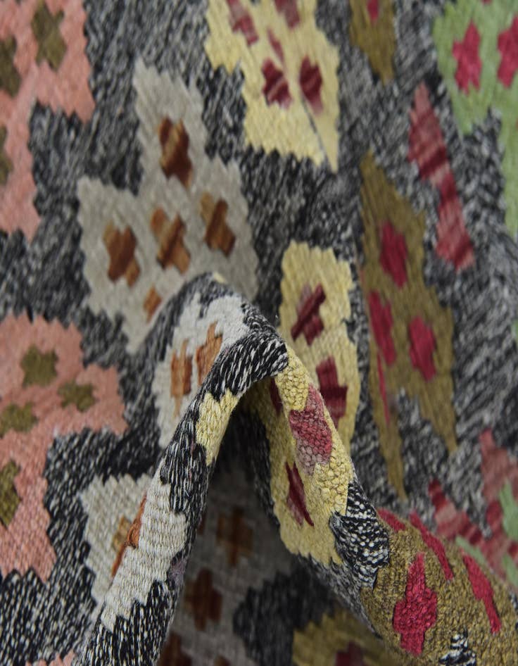 Detail image of  11' x 13'  Hand Woven Kilim Modern Wool Rug