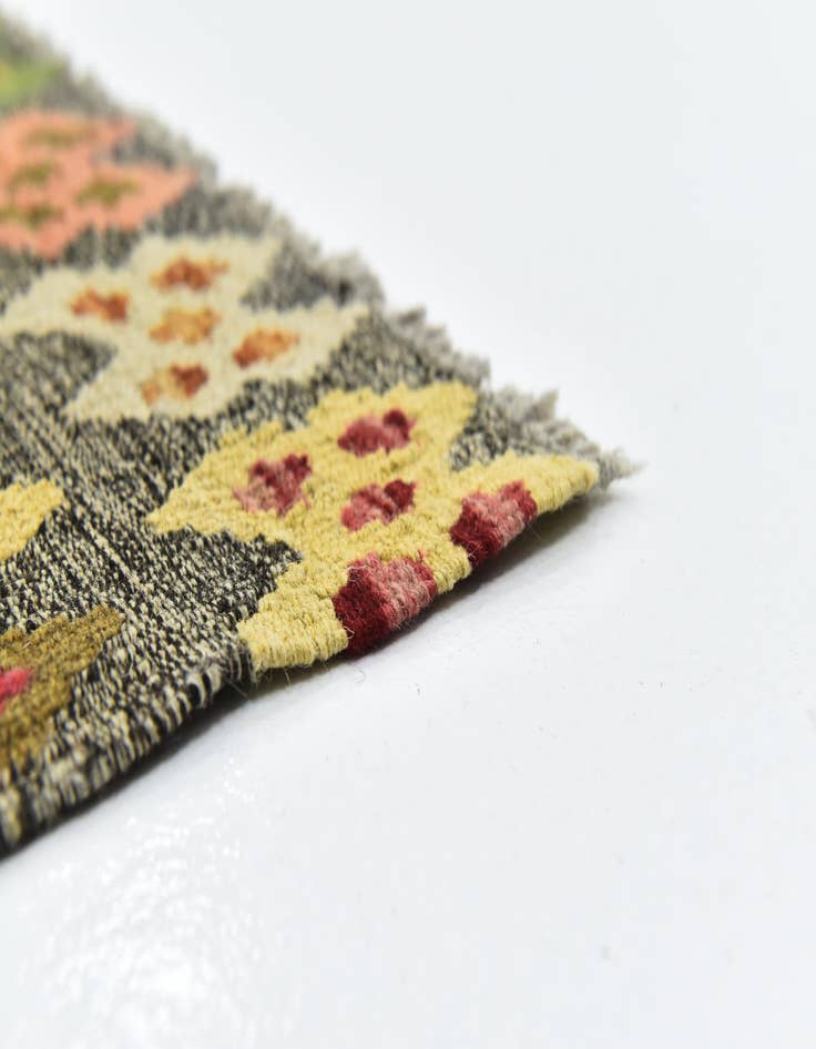 Detail image of  11' x 13'  Hand Woven Kilim Modern Wool Rug