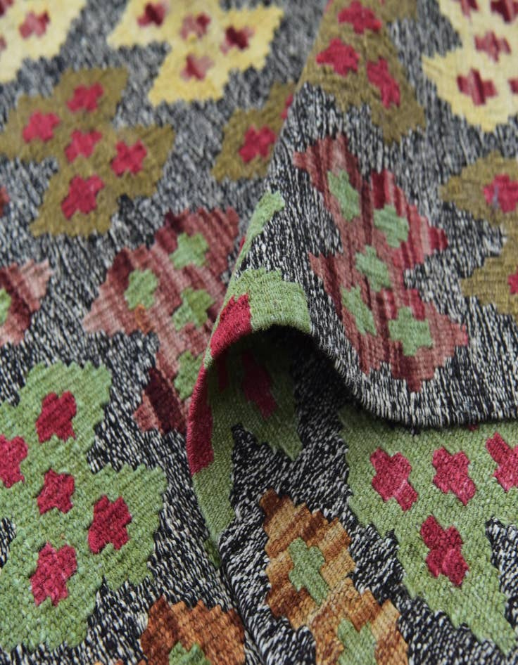 Detail image of  11' x 13'  Hand Woven Kilim Modern Wool Rug