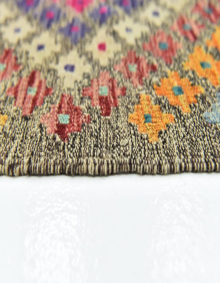 Detail image of  8' x 11' 2  Hand Woven Kilim Modern Wool Rug