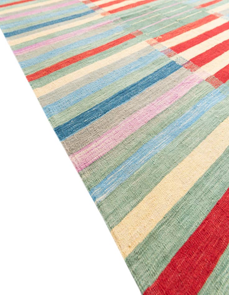 Detail image of  6' 9 x 9' 10  Hand Woven Kilim Modern Wool Rug