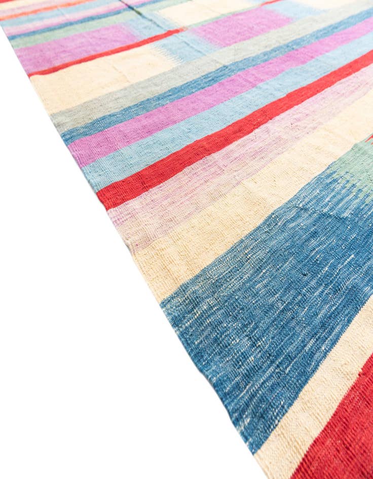 Detail image of  6' 8 x 9' 9  Hand Woven Kilim Modern Wool Rug