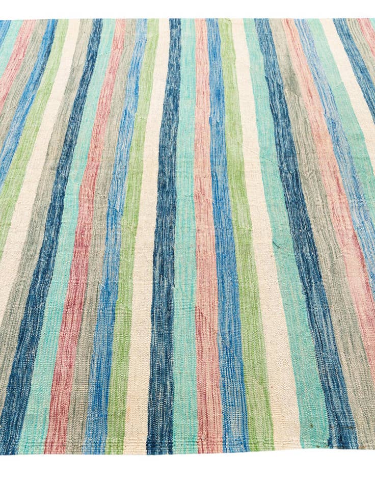 Detail image of  6' 8 x 9' 9  Hand Woven Kilim Modern Wool Rug