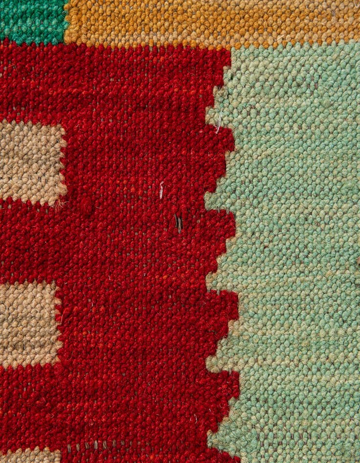 Detail image of  6' 7 x 9' 7  Hand Woven Kilim Modern Wool Rug