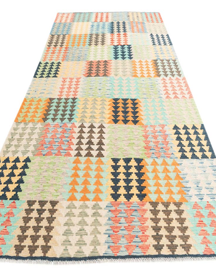 Detail image of  6' 5 x 9' 9  Hand Woven Kilim Modern Wool Rug
