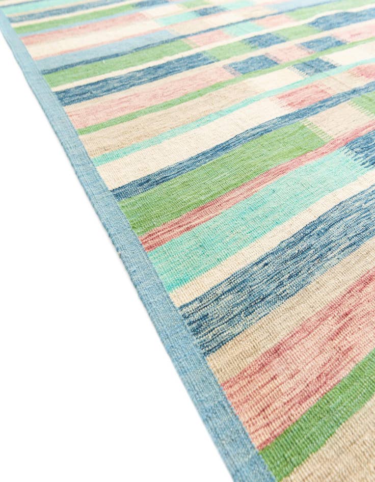 Detail image of  6' 5 x 9' 10  Hand Woven Kilim Modern Wool Rug