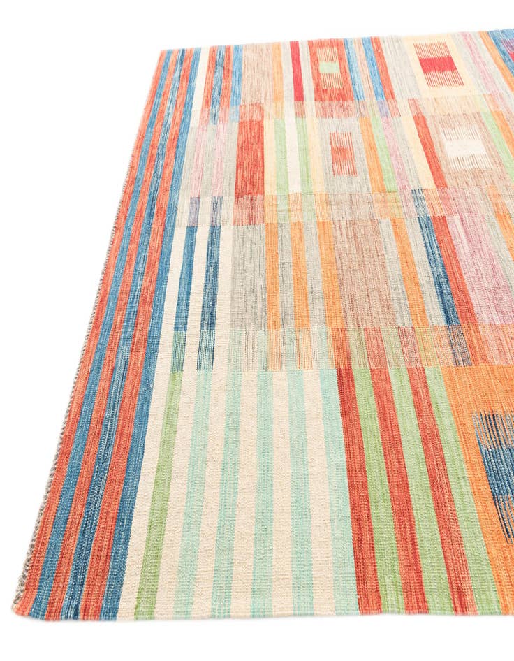 Detail image of  6' 8 x 9' 10  Hand Woven Kilim Modern Wool Rug