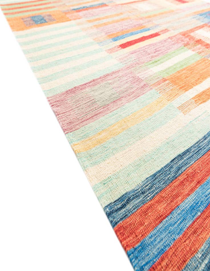 Detail image of  6' 8 x 9' 10  Hand Woven Kilim Modern Wool Rug