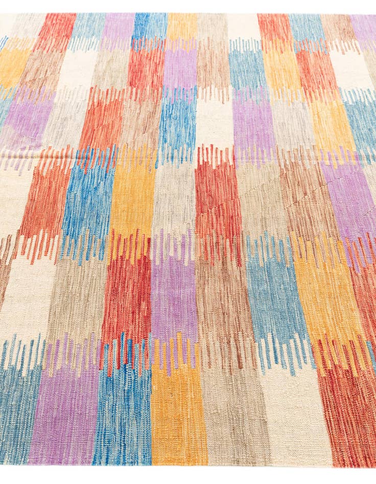 Detail image of  6' 7 x 10'  Hand Woven Kilim Modern Wool Rug