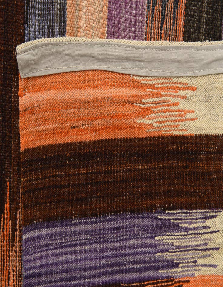 Detail image of  7' x 9' 3  Hand Woven Kilim Modern Wool Rug