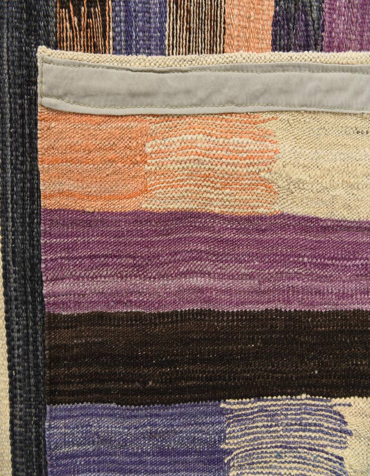 Detail image of  6' 10 x 9' 4  Hand Woven Kilim Modern Wool Rug