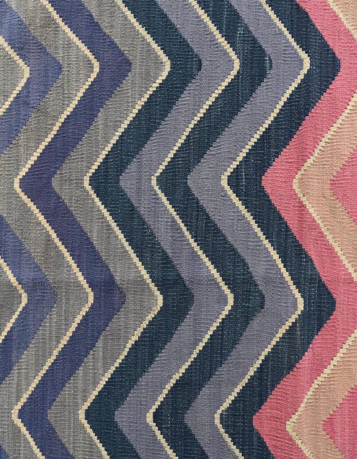 Detail image of  8' 5 x 9' 10  Hand Woven Kilim Modern Wool Rug