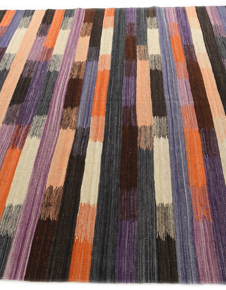 Detail image of  7' x 9' 3  Hand Woven Kilim Modern Wool Rug