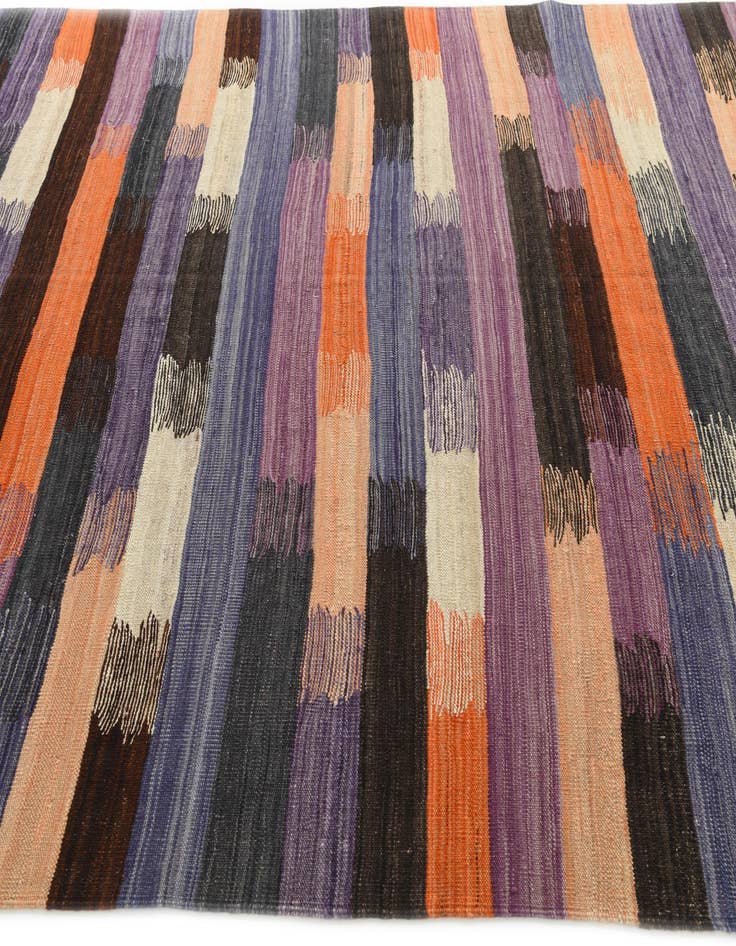 Detail image of  7' x 9' 5  Hand Woven Kilim Modern Wool Rug
