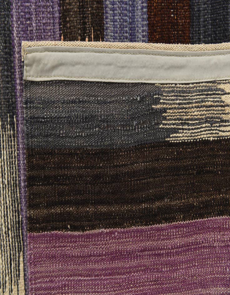 Detail image of  7' x 9' 5  Hand Woven Kilim Modern Wool Rug