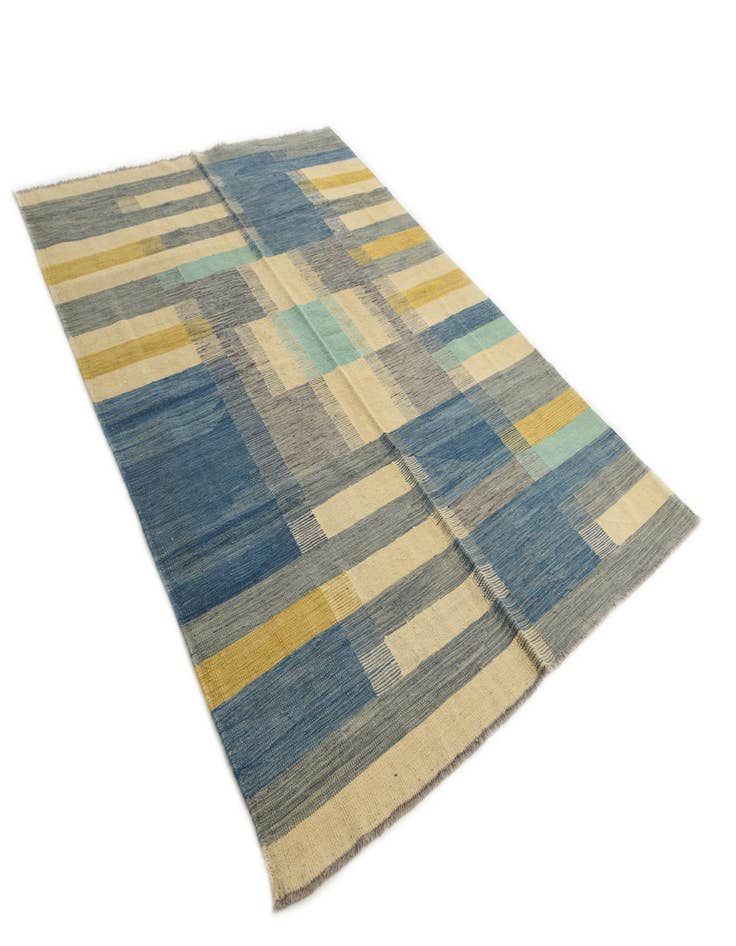 Detail image of  4' 9 x 8'  Hand Woven Kilim Modern Wool Rug