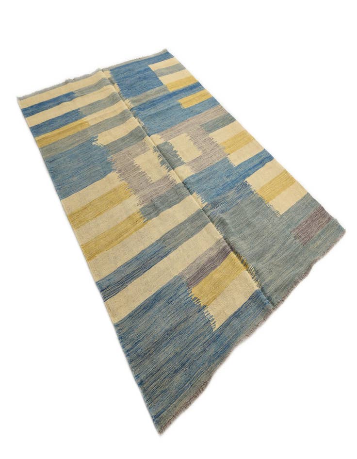 Detail image of  5' 8 x 7' 9  Hand Woven Kilim Modern Wool Rug