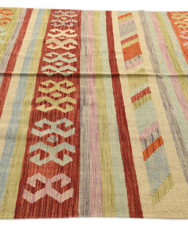 Detail image of  5' 10 x 8'  Hand Woven Kilim Modern Wool Rug