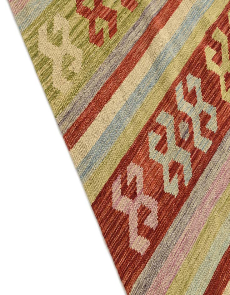 Detail image of  5' 10 x 8'  Hand Woven Kilim Modern Wool Rug