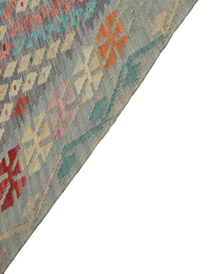 Detail image of  7' x 9' 7  Hand Woven Kilim Modern Wool Rug