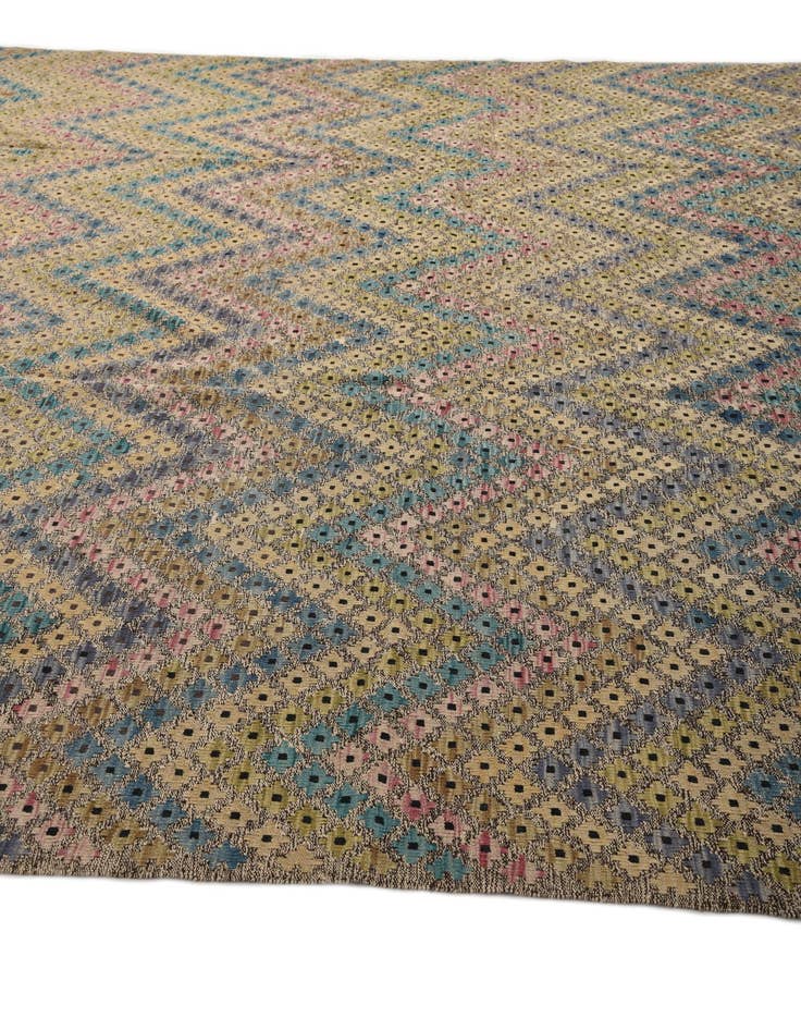 Detail image of  10' 8 x 12' 10  Hand Woven Kilim Modern Wool Rug