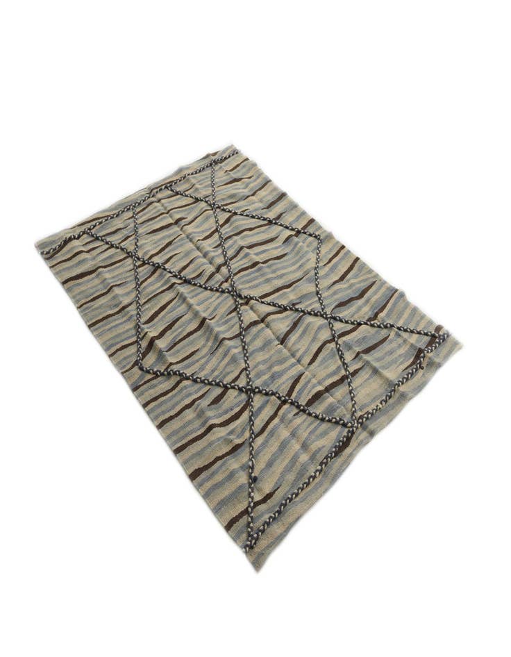 Detail image of  4' 6 x 6' 1  Hand Woven Kilim Modern Wool Rug