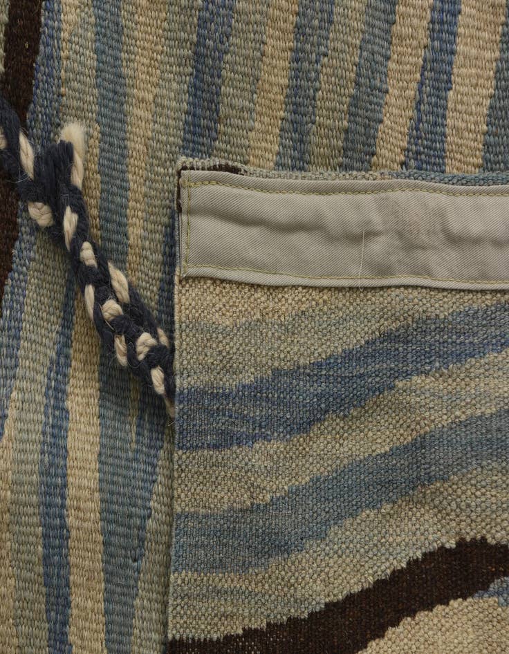Detail image of  4' 6 x 6' 1  Hand Woven Kilim Modern Wool Rug