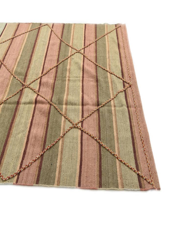 Detail image of  5' 7 x 8' 6  Hand Woven Kilim Modern Wool Rug