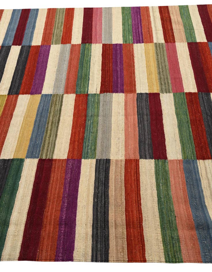 Detail image of  6' x 7' 10  Hand Woven Kilim Modern Wool Rug