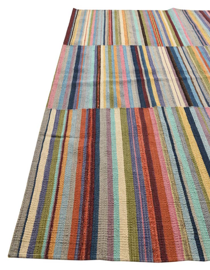 Detail image of  4' 7 x 6' 4  Hand Woven Kilim Modern Wool Rug