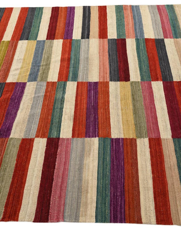 Detail image of  5' 10 x 7' 8  Hand Woven Kilim Modern Wool Rug