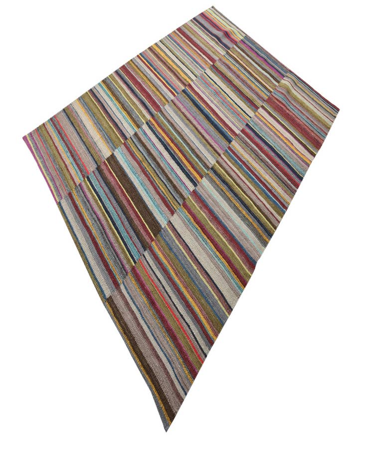 Detail image of  4' 9 x 6' 6  Hand Woven Kilim Modern Wool Rug