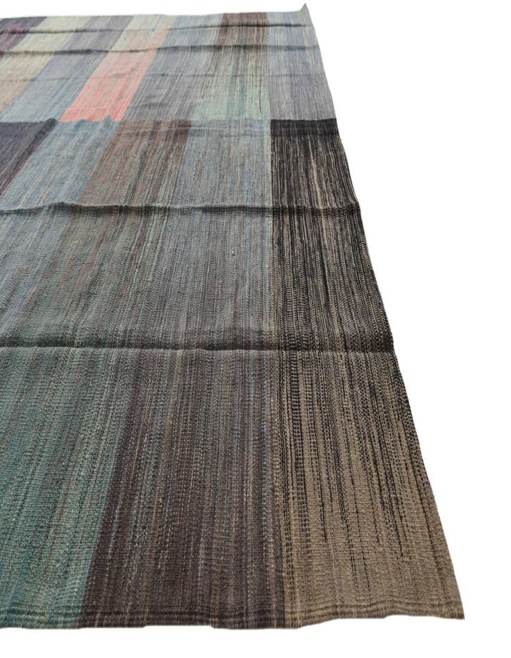 Detail image of  8' 1 x 9' 8  Hand Woven Kilim Modern Wool Rug