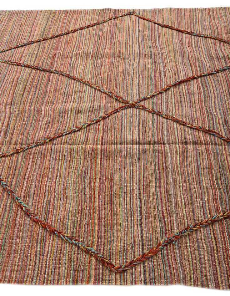 Detail image of  5' 8 x 8'  Hand Woven Kilim Modern Wool Rug