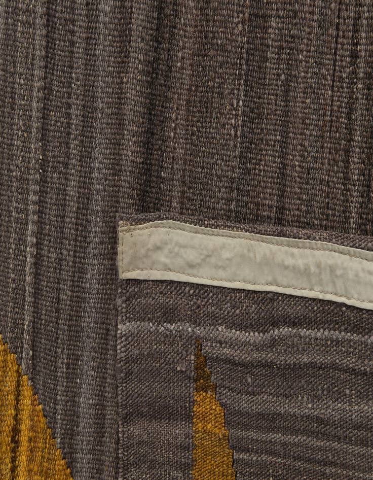 Detail image of  5' 9 x 8'  Hand Woven Kilim Modern Wool Rug