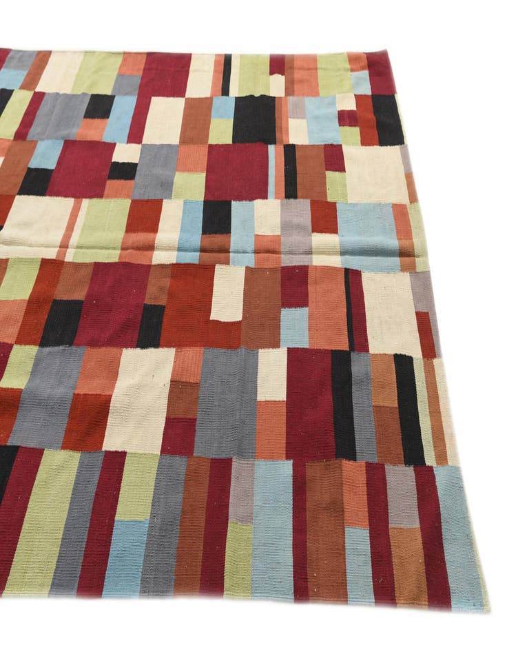 Detail image of  6' 10 x 9' 10  Hand Woven Kilim Modern Wool Rug