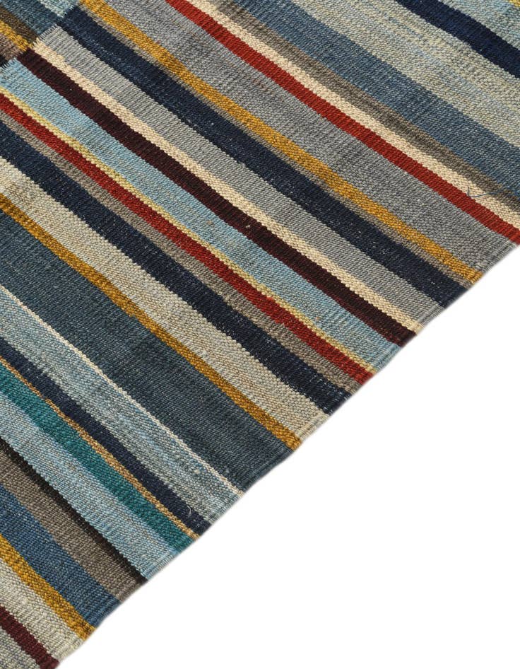 Detail image of  4' 8 x 6' 5  Hand Woven Kilim Modern Wool Rug
