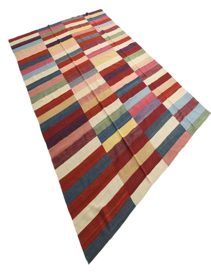Detail image of  8' 6 x 11' 6  Hand Woven Kilim Modern Wool Rug