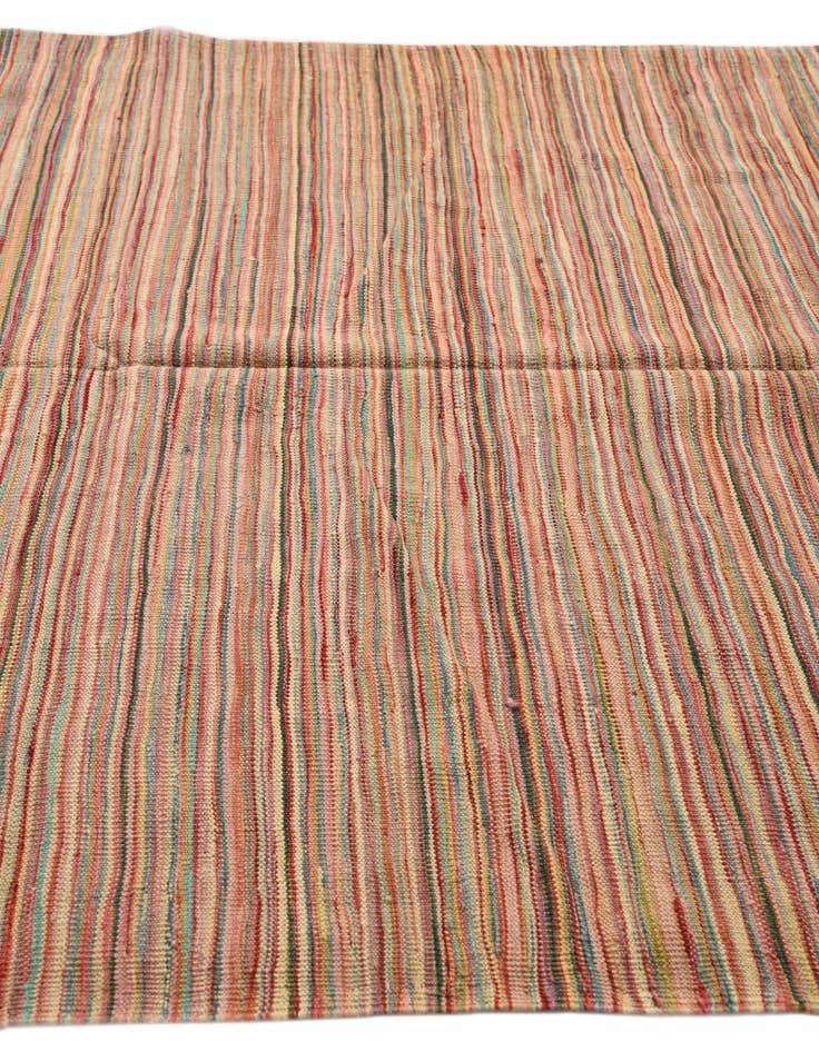 Detail image of  5' 6 x 7' 10  Hand Woven Kilim Modern Wool Rug