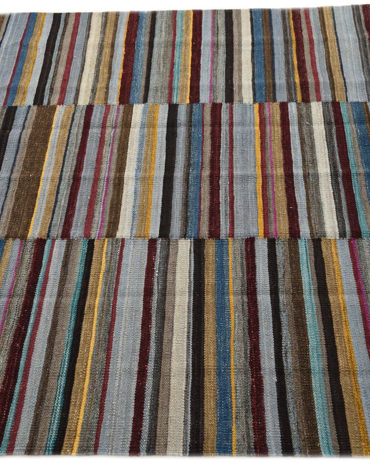 Detail image of  4' 9 x 6' 4  Hand Woven Kilim Modern Wool Rug