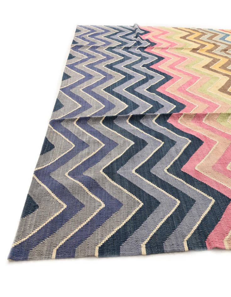 Detail image of  8' 8 x 9' 10  Hand Woven Kilim Modern Wool Rug
