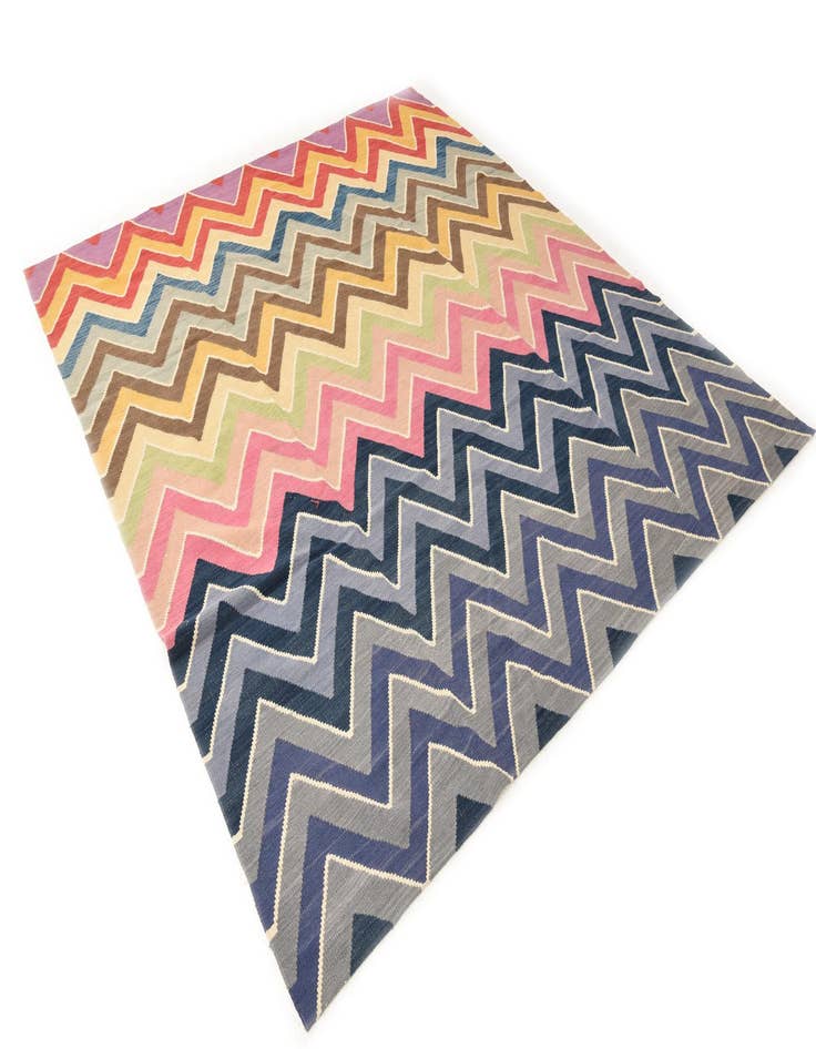 Detail image of  8' 8 x 9' 10  Hand Woven Kilim Modern Wool Rug