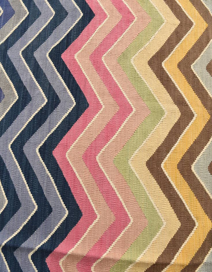 Detail image of  8' 8 x 9' 10  Hand Woven Kilim Modern Wool Rug