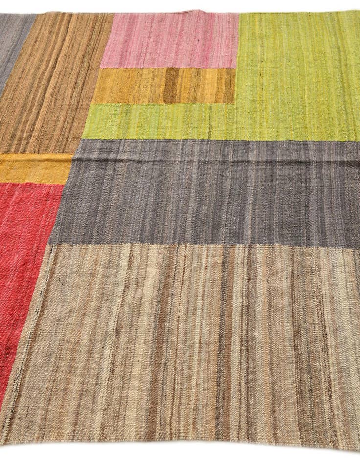 Detail image of  5' 8 x 8'  Hand Woven Kilim Modern Wool Rug