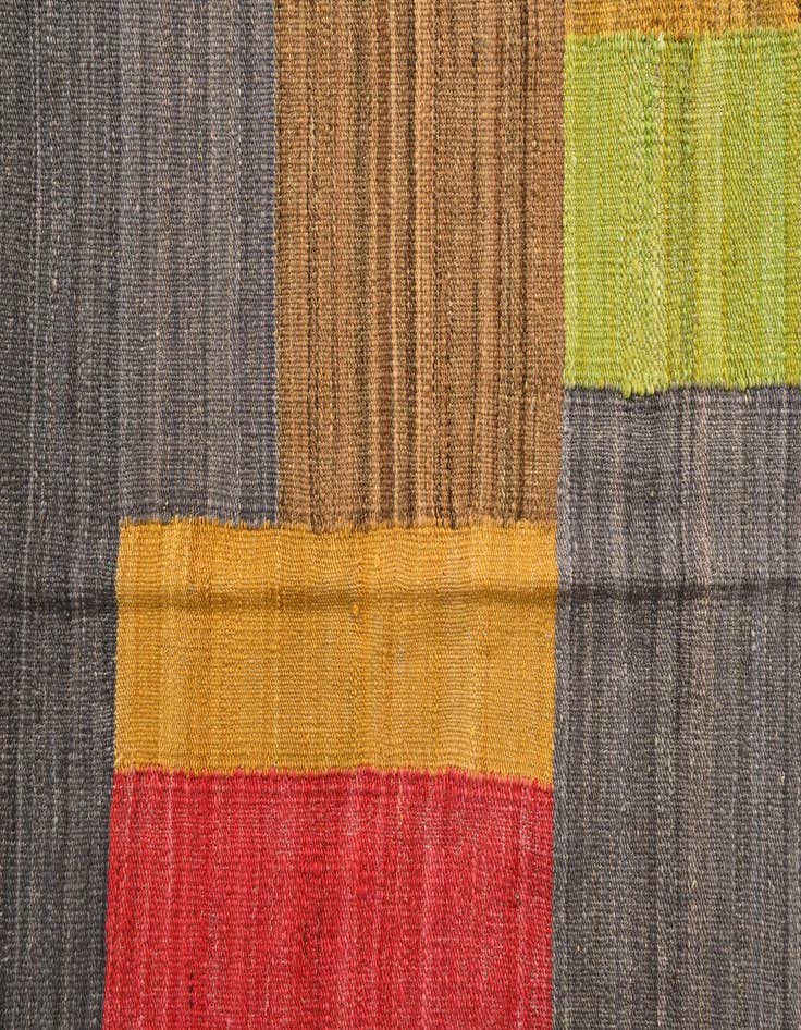 Detail image of  5' 8 x 8'  Hand Woven Kilim Modern Wool Rug
