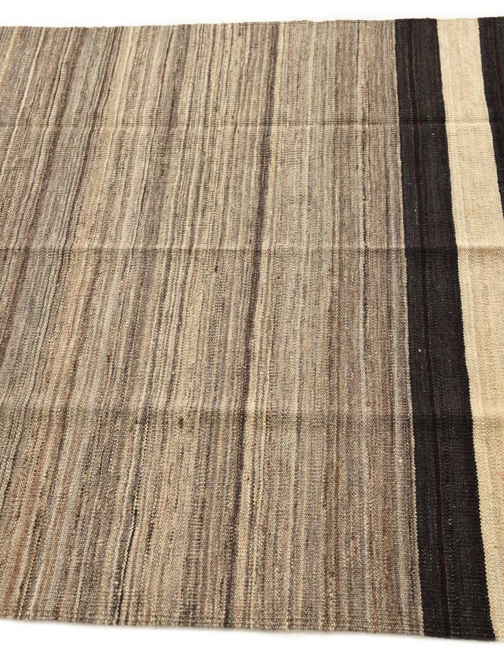 Detail image of  4' 2 x 5' 10  Hand Woven Kilim Modern Wool Rug