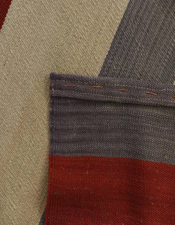 Detail image of  5' 9 x 7' 6  Hand Woven Kilim Modern Wool Rug