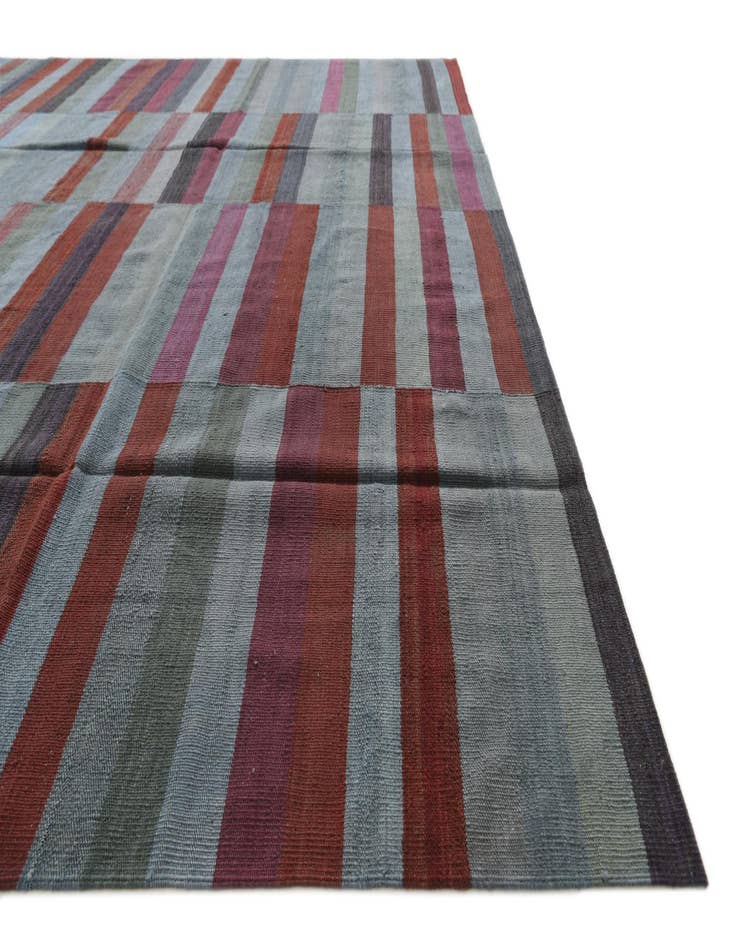 Detail image of  8' 4 x 11' 4  Hand Woven Kilim Modern Wool Rug